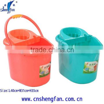 plastic colorful mop bucket with comfortable handle