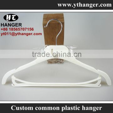IMY-520 white ladies hangers plastic for dress