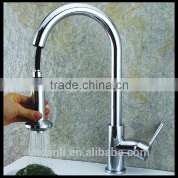 chrome plating surface good quallity pull out single handle upc kitchen faucet