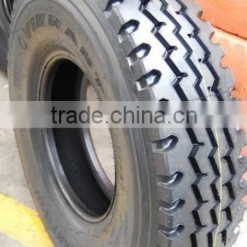 Radial truck tire 750R16 700R16