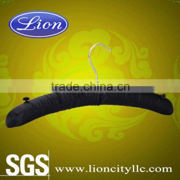 LEC-S5047 Cushioned Clothes Hanger