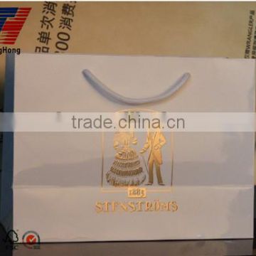 Matte lamination and hot stamping good quality shopping paper bag with handles