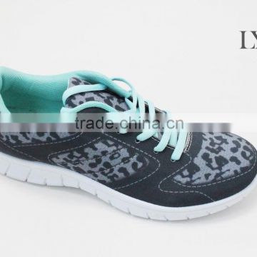 2016 Latest style leopard upper fashion injection ladies sport running shoes