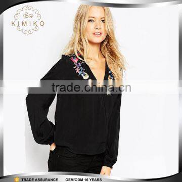 Latest Design Long Sleeve V Neck Lady Embroidery Blouse