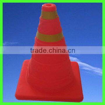 portable collapsible road cone with plastic base
