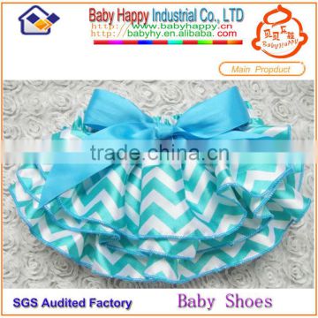 wholesale china shenzhen bright color cool fancy satin fashion clothing cheap price baby bloomer