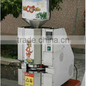 2014 Hot Sale Delicious Puffed Rice Cake Making Machine/+86 189 3958 0276