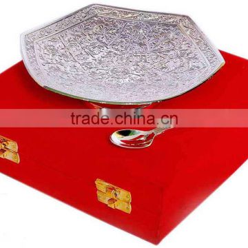 Precious Gift Set Of Silver Plated Bowls