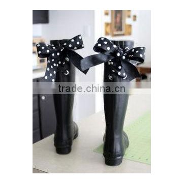 2014 factory manufacture magnetic ribbon flowers making