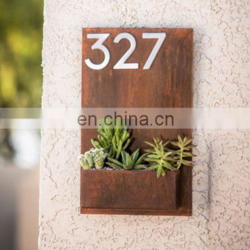 Corrosion resistance decorative wall hanging flower pots in all sizes
