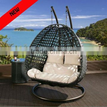 Hanging egg chair with stand
