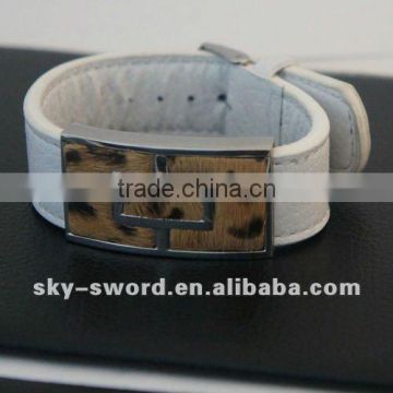 Hot sale Stainless steel leather bracelet GB10075