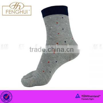 Comfortable cotton men five fingers socks