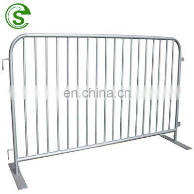 Removable temporary concert barricade steel crowd control barricades in stock