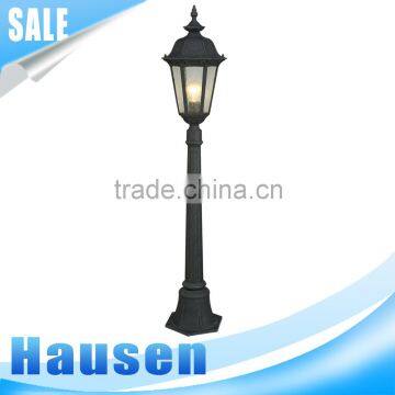 New Design Long Working Time Waterproof yard light post with CE RoHS