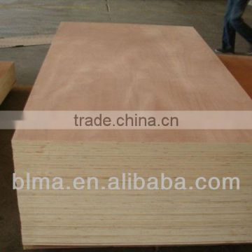 Okume/okoume plywood for furniture making, room decoration, and simple construction