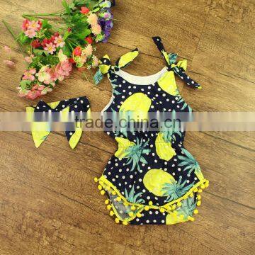 Latest new pineapple design newborn clothes pom pom romper baby girl M6082505