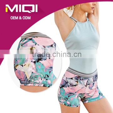 2016 wholesasle fitness clothing breathable sport active wear sexy design women sport short