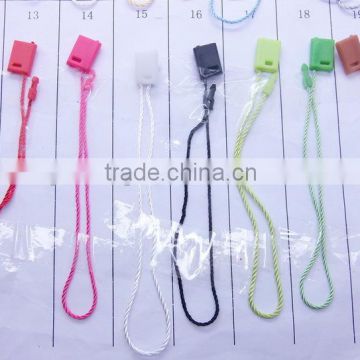 China factory price cheap hang tag plastic cord lock plastic seal tag string hanging tablet for clothing