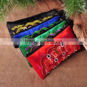 hot selling china popular enthnic embroidery ladies purses