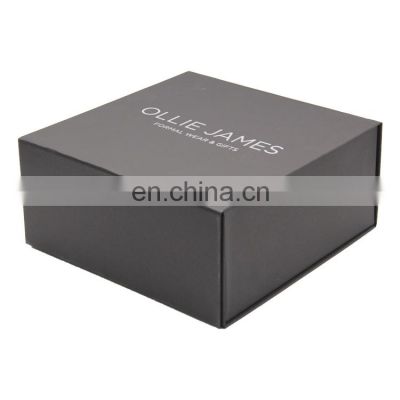 Whiskey storage black sides issue gift packaging white box black inside with bow delivery box