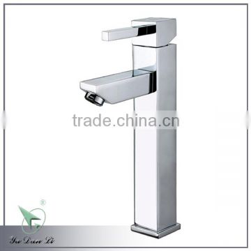 single hole chrome brass lavatory faucet 6001
