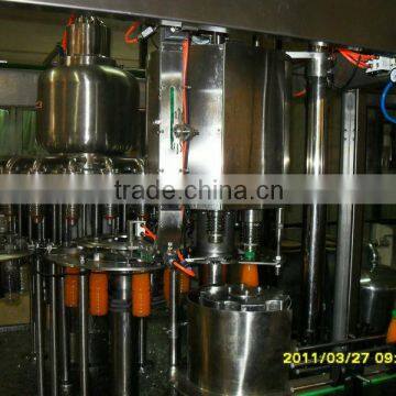 Fruit juice filling machine