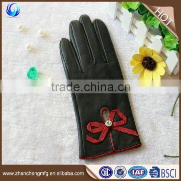 2016 New fashion good quality ladies short sheep leather gloves