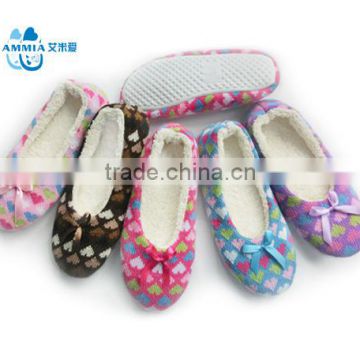 woman knitted soft TPR dance shoes and ballet slippers