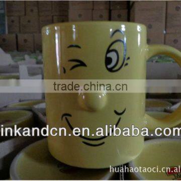 2013 hot sale and cute ceramic nose mug