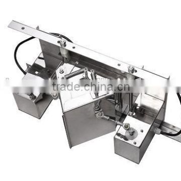 Pneumatic Timing Weigher Hopper machine Match with Multihead Weigher