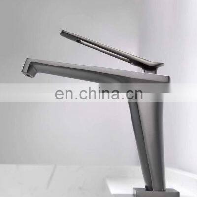 304 Stainless Single Made in China bathroom sanitary ware plastic handle basin faucet