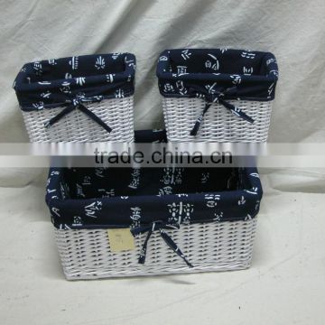 willow storage basket with lining