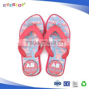 China rubber flip flops two color soles custom flip flop in fuxia for girl beach use