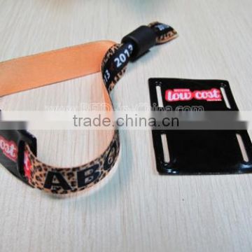 Small PVC RFID Tag RFID Cashless Wristbands Contactless Payment Wristband