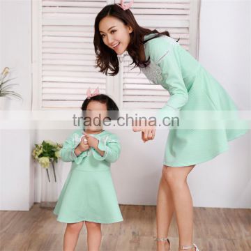 High quality Mom and kid long sleeve dress