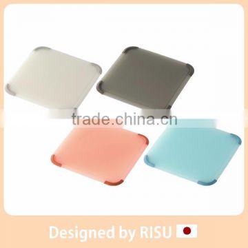 Stylish and High quality anti slip pad cutting board for home use Japan design
