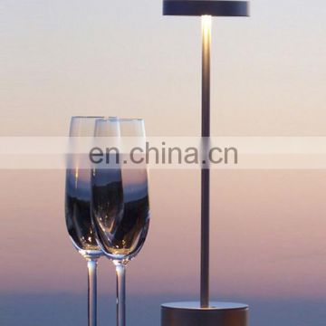 Creative Modern Europe luxury design waterproof led rechargeable touch dimmable outdoor restaurant table lamp