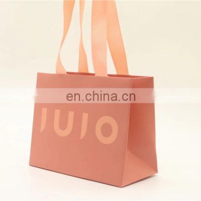 New Design Custom Logo Recycle Carry Packaging Handle Paper Gift Bag