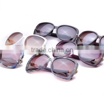 Wholesale women sunglasses with big frame