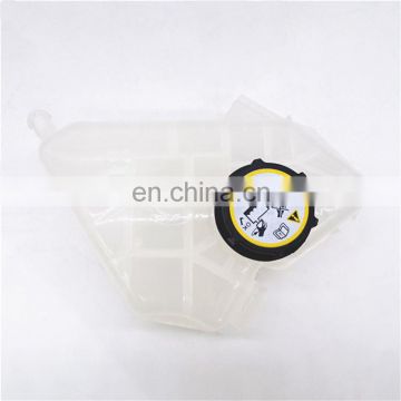 Best Sell Plastic Water Expansion Tank Used For Nissan