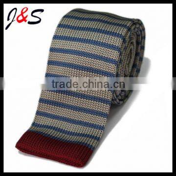 2014 Latest Design Silk Knitted Tie With Blue And Grey Stripe Pattern