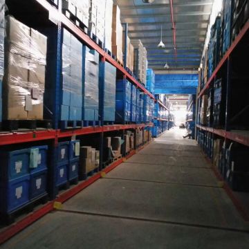 Suitable For Outdoors Chemical Industry Warehouse Shelving