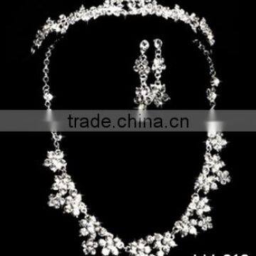 Wholesale Fashion Rhinestone Costume Necklace Set Bridal Silver Plated Jewelry Sets