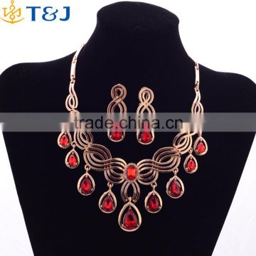 Yiwu fashion jewelry red crystal bridal wedding jewelry set chandilier golden jewelry set