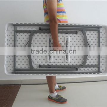 4ft newest plastic folding table for picnic use for whole in China