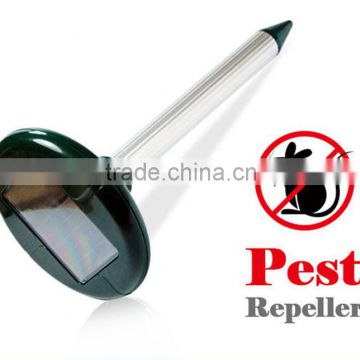 Wholesale ultrasonic solar powered pest repeller get rid of mice mole mouse snake for outdoor lawn garden yards