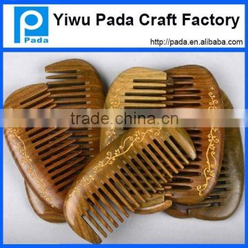 Classical and natural wooden hair comb