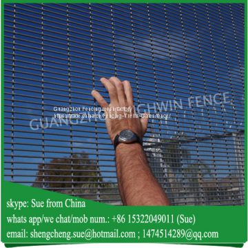 China manufacturer protective prison security anti climb fence price