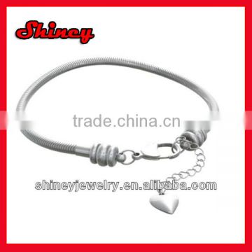 high quality 3mm snake chain bracelet with Heart Charm wholesale